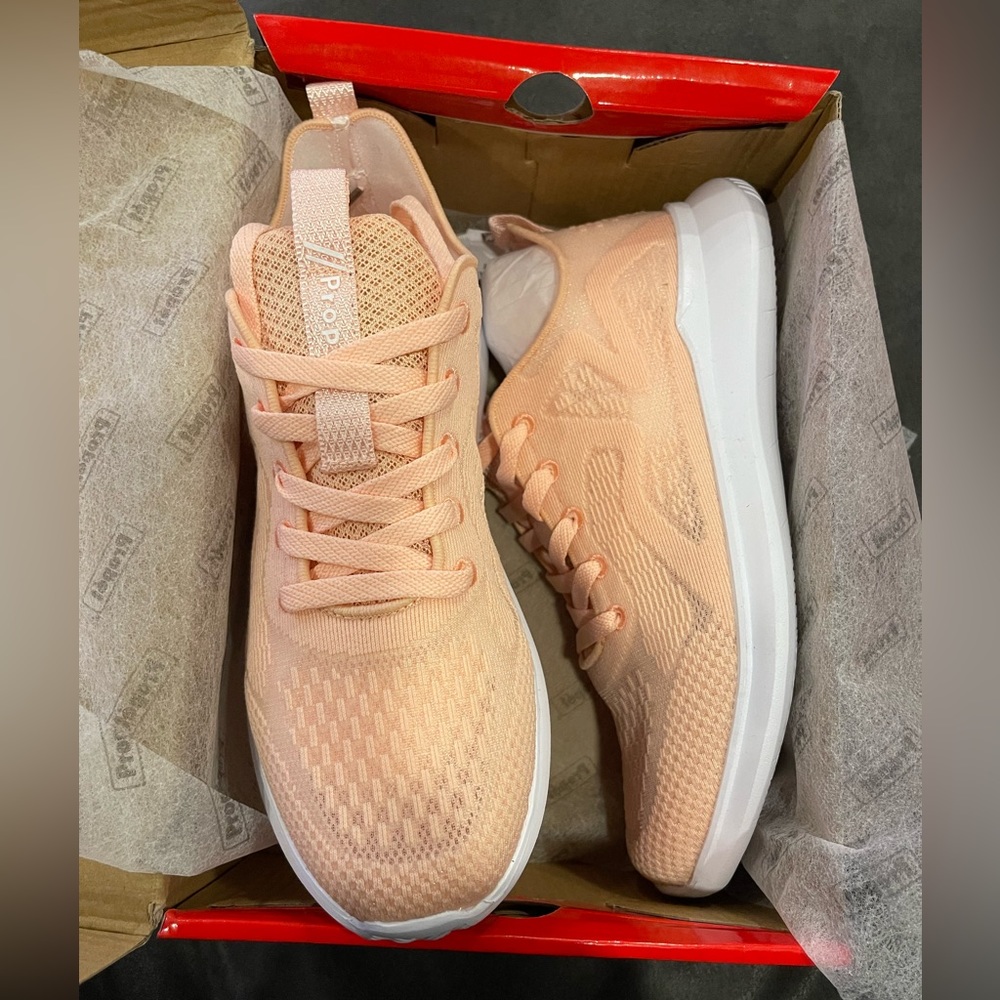 Brand new propet sneakers